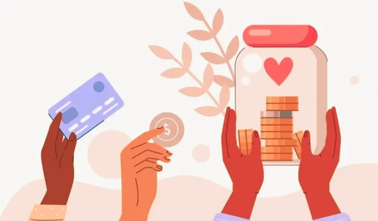 Obrazek wyróżniający do artykułu - zbiórki publiczne. Obraz przedstawia ilustrację rąk, z których każda trzyma coś innego w kontekście zbiórki pieniędzy. Obraz skutecznie przekazuje ideę zbiórek publicznych, pokazując różne sposoby wpłacania datków (słoik, monety, kartę) i podkreślając dobroczynny cel takich działań. Może być używany w kontekście kampanii charytatywnych, promocji zbiórek funduszy lub inicjatyw społecznych.